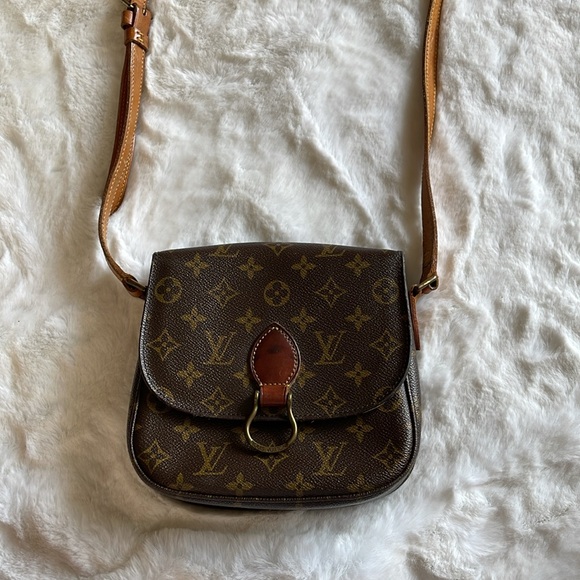 Louis Vuitton St Cloud PM Crossbody Bag - Picture 2 of 8